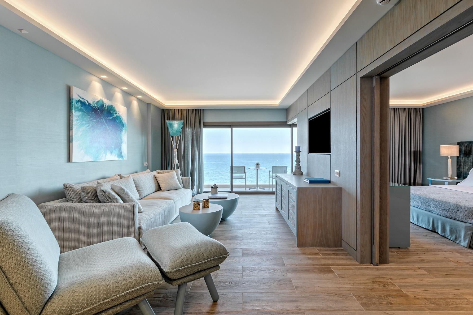 Amada Colossos Rezort 5*
